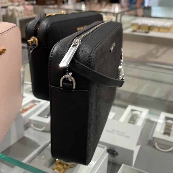 Michael Kors Jet Set Item Large East West Zip Crossbody Black Signature - Picture 16 of 17